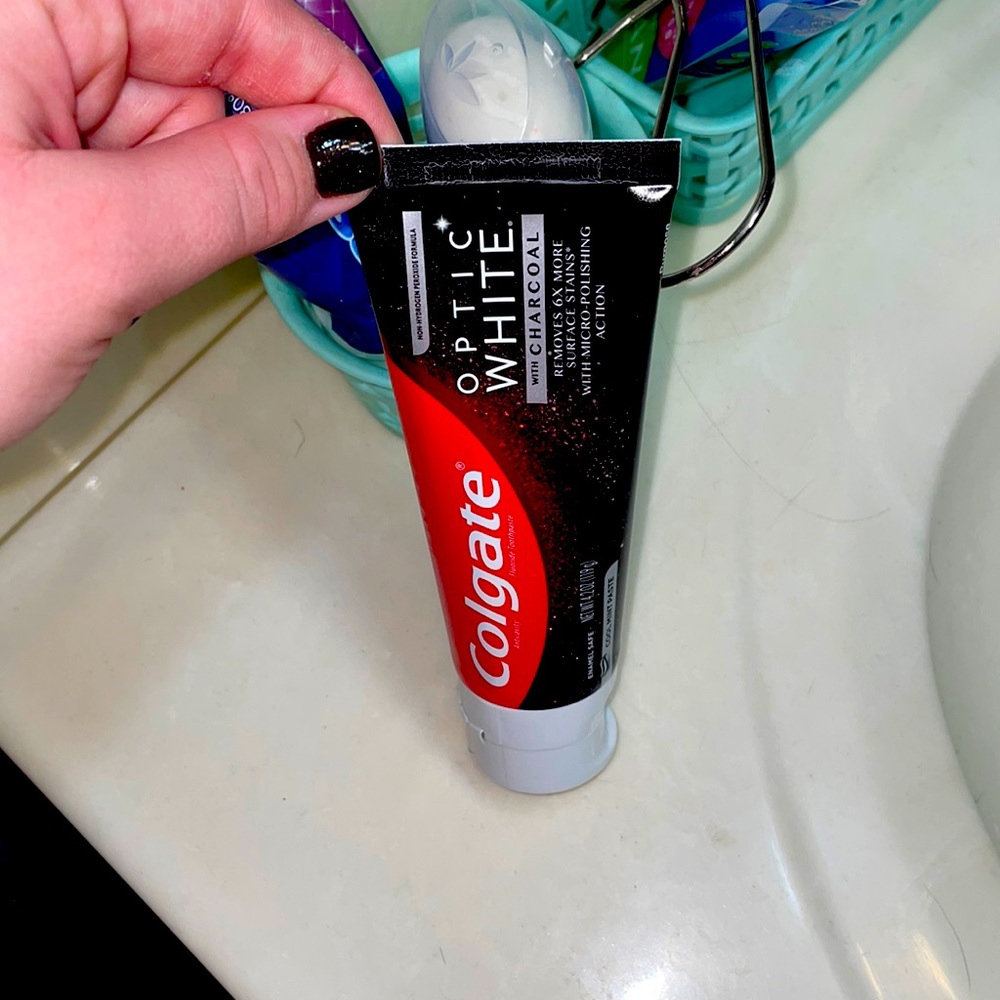 Colgate. Anticavity.